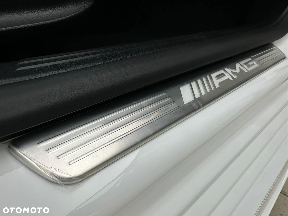 Mercedes-Benz Klasa A 45 S AMG 4-Matic 8G-DCT - 27