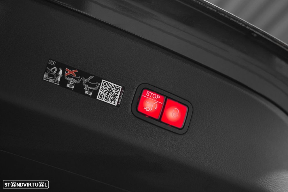 Mercedes-Benz GLC 300 e Coupe 4Matic 9G-TRONIC Edition AMG Line - 47