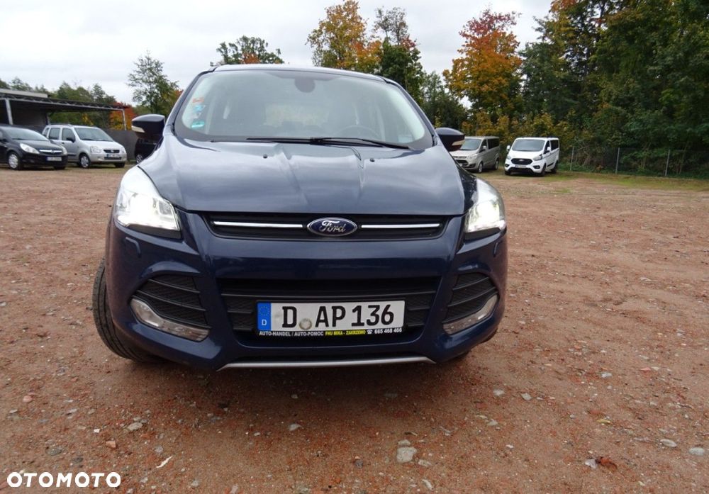 Ford Kuga - 12