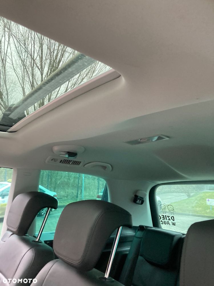 Volkswagen Sharan 2.0 TDI (BlueMotion Technology) Trendline - 19