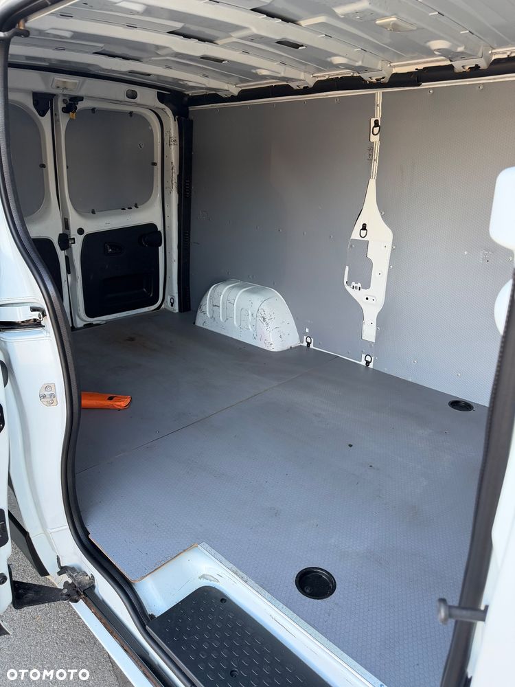 Renault Trafic Long - 21