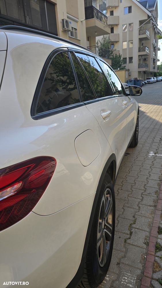 Mercedes-Benz GLC 220 d 4MATIC - 5