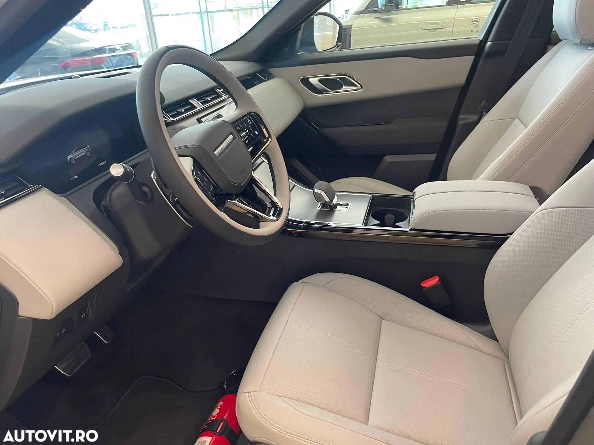 Land Rover Range Rover Velar R-Dynamic 2.0 P250 SE - 9
