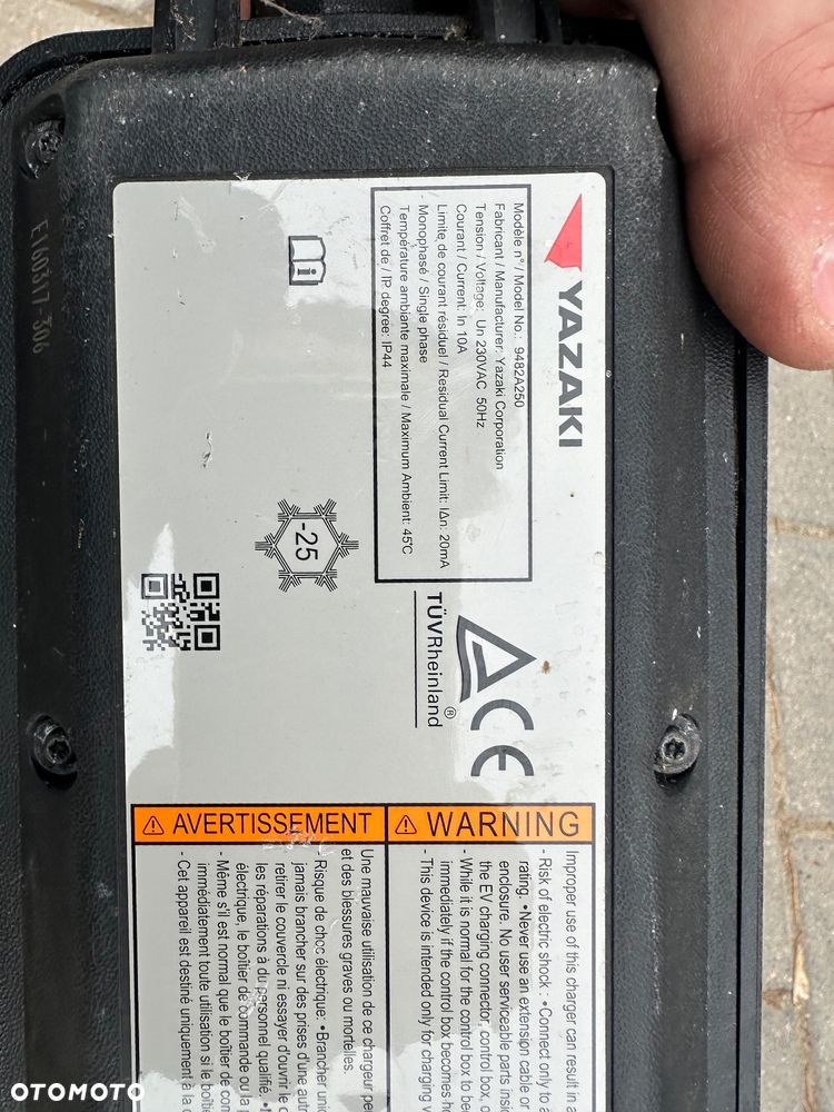 ŁADOWARKA TYP1 220 NISSAN MITSUBISHI 10A 10m. - 3