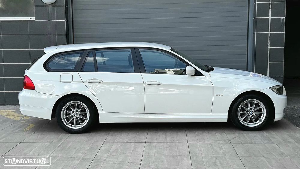 BMW 318 d LifeStyle - 17