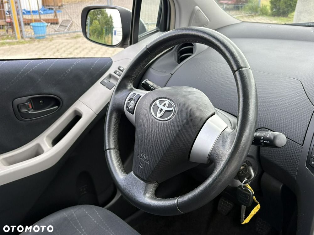 Toyota Yaris 1.0 VVT-i Comfort - 14