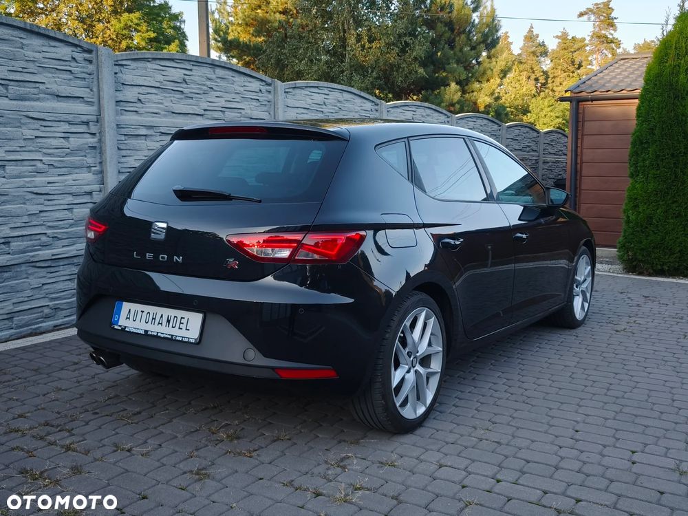 Seat Leon 2.0 TDI FR Black S&S DSG - 10