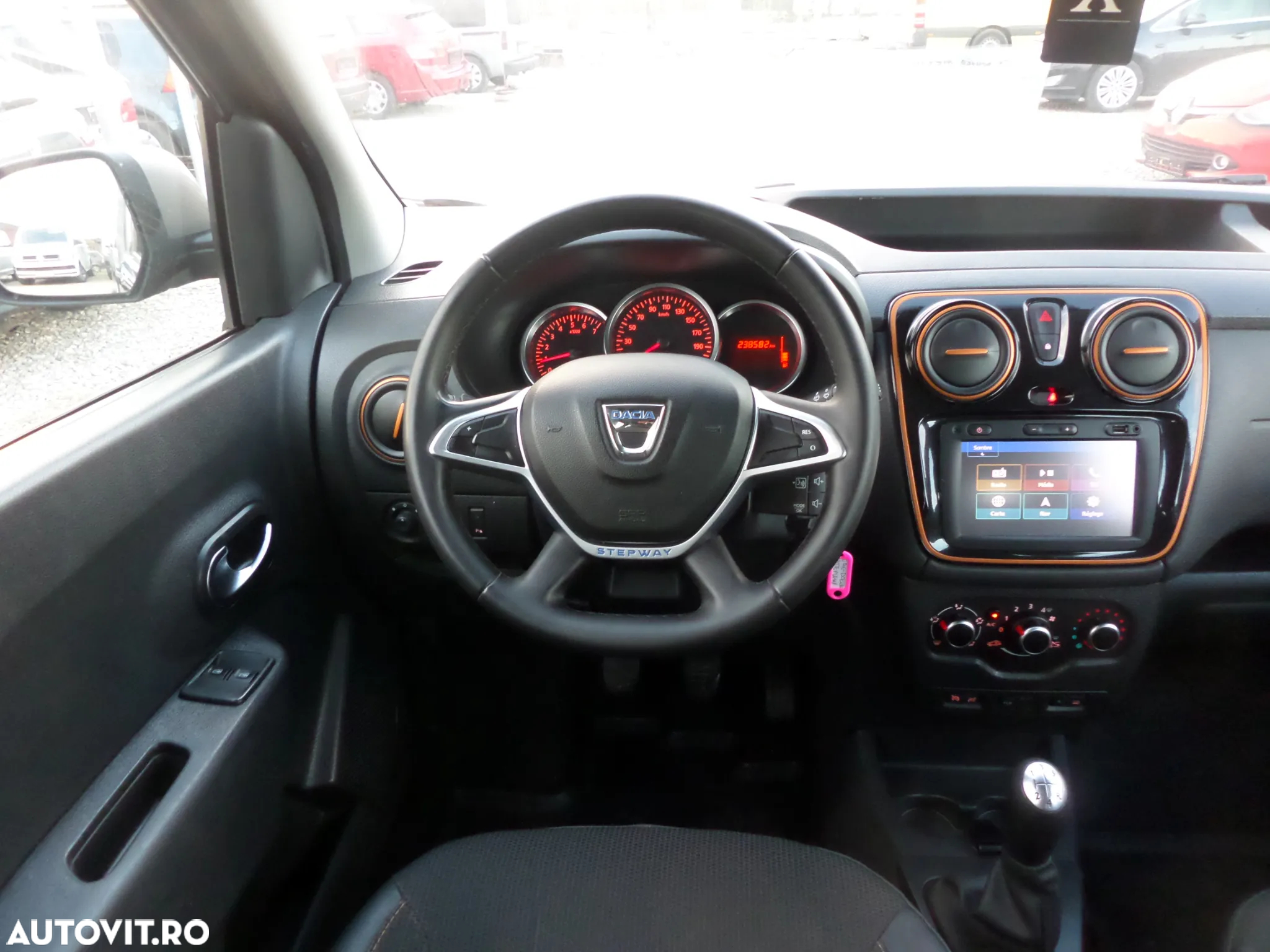 Dacia Dokker 1.5 dCi 90 CP Stepway - 27