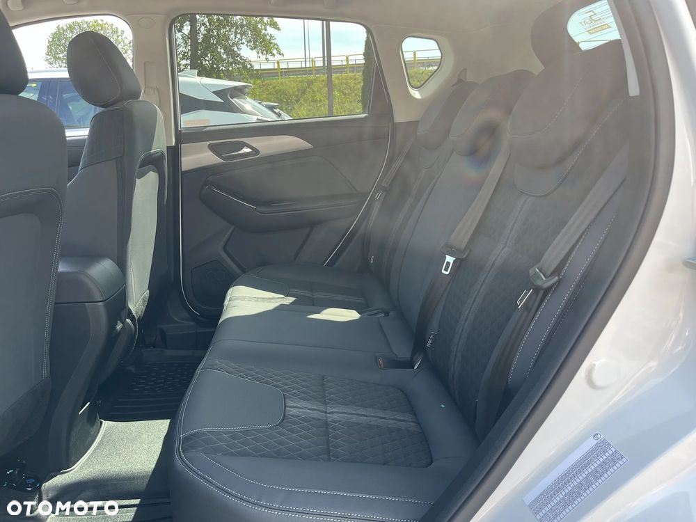 BAIC 3 1.5T Luxury - 16