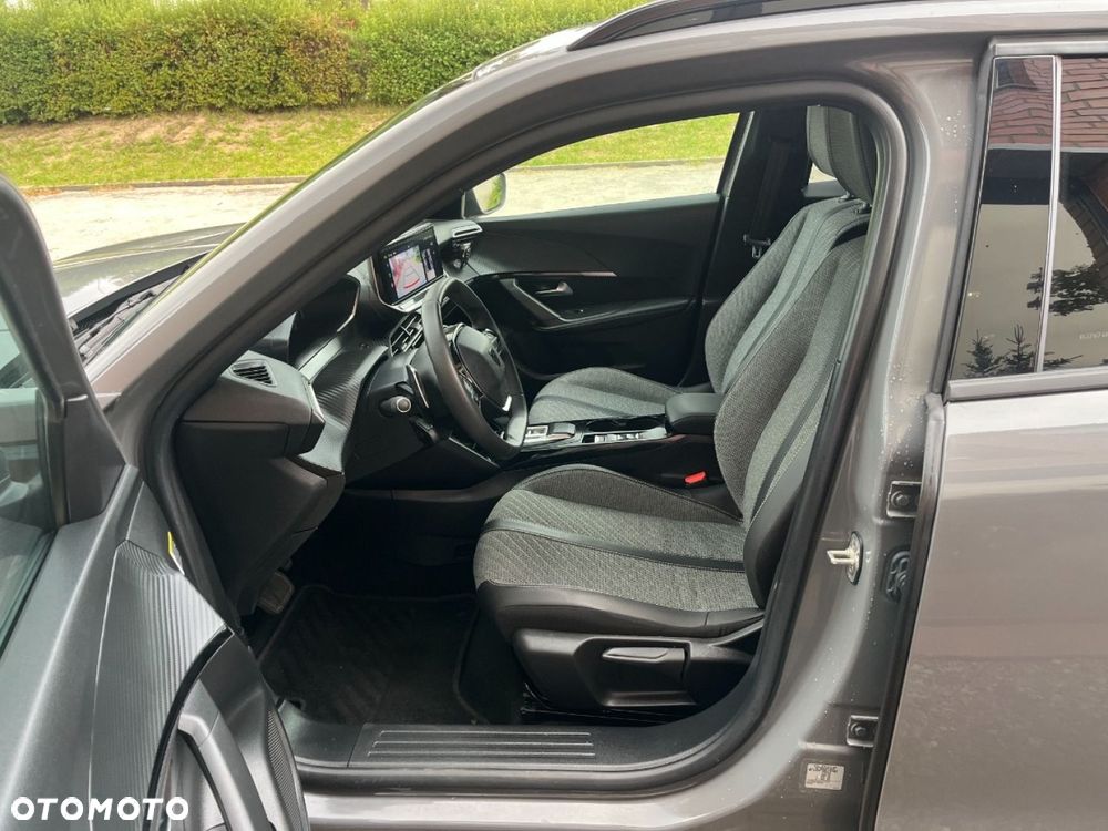 Peugeot 2008 - 19