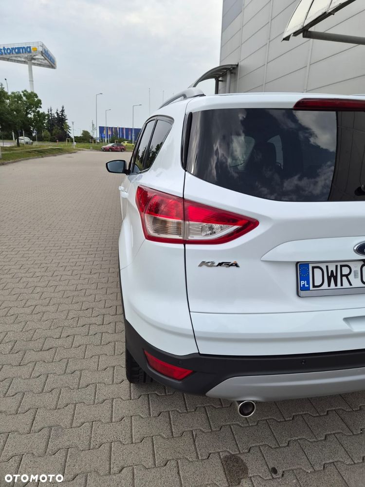 Ford Kuga 2.0 TDCi FWD Titanium - 15
