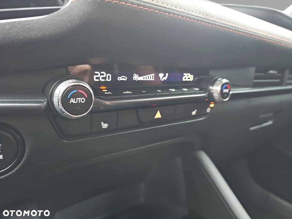 Mazda 3 2.0 mHEV Nagisa - 15
