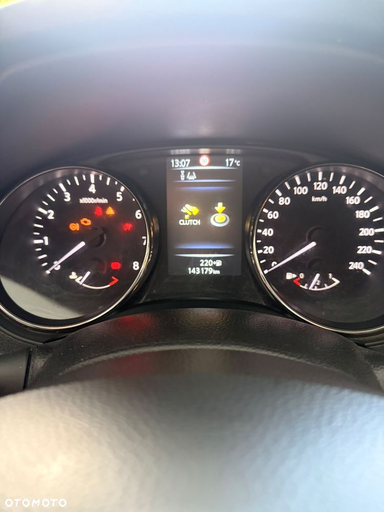 Nissan Qashqai 1.6 DIG-T 360 - 10