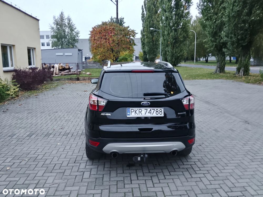 Ford Kuga - 8
