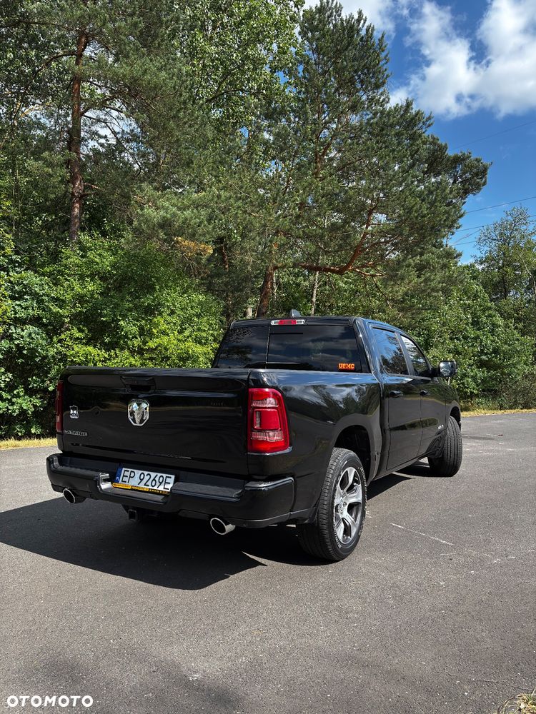 RAM 1500 5.7 eTorque Quad Cab Longbed Laramie Black - 5