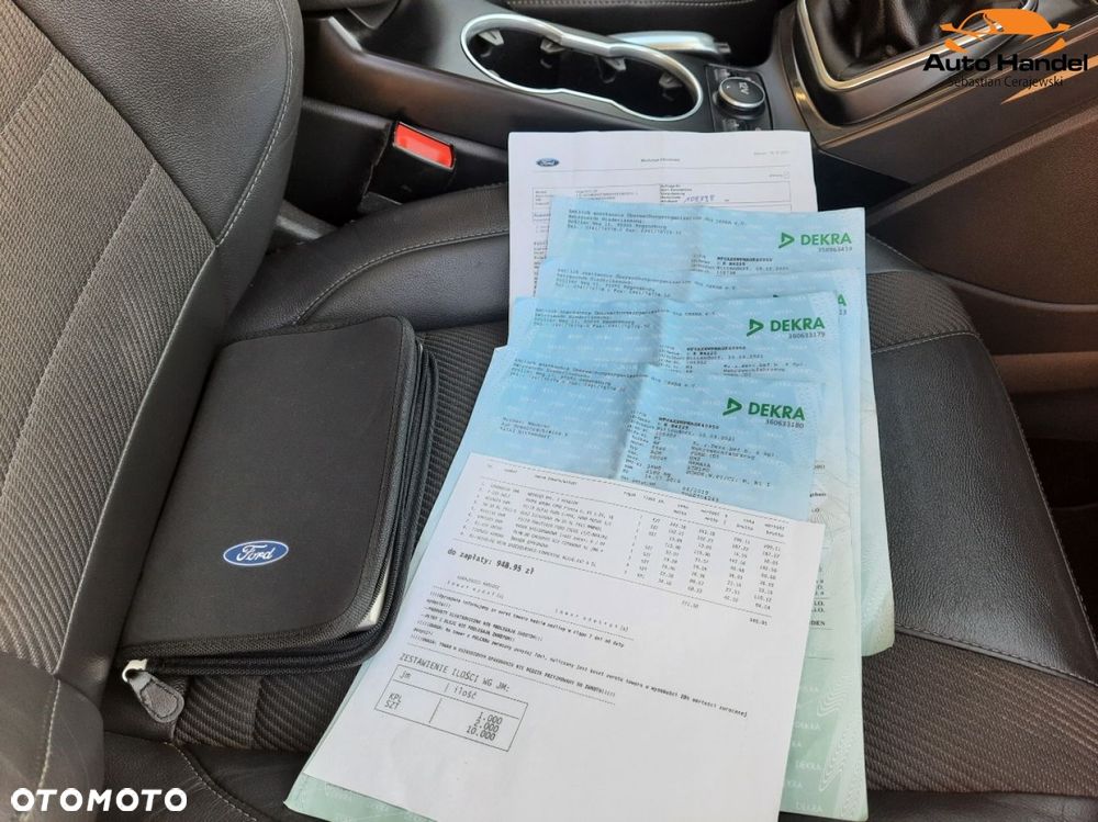 Ford Kuga 1.5 EcoBoost 2x4 Titanium - 8