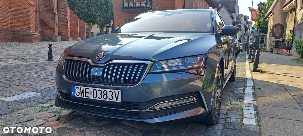 Skoda Superb 1.5 TSI L&K DSG - 1