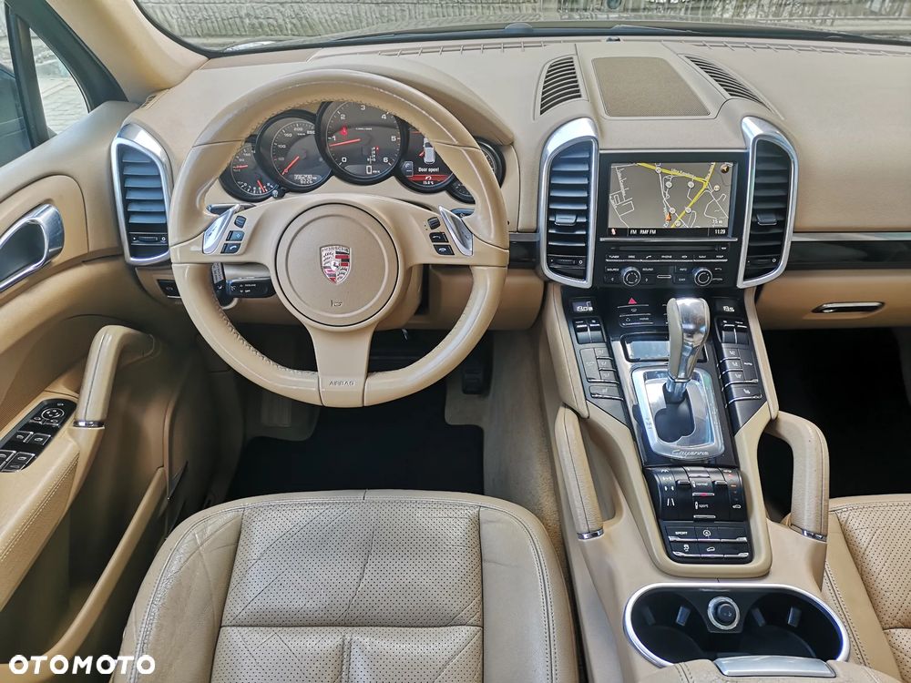 Porsche Cayenne Diesel - 11