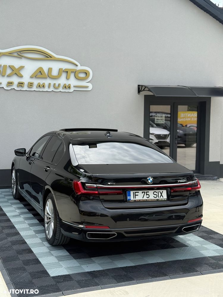 BMW Seria 7 750i xDrive - 18