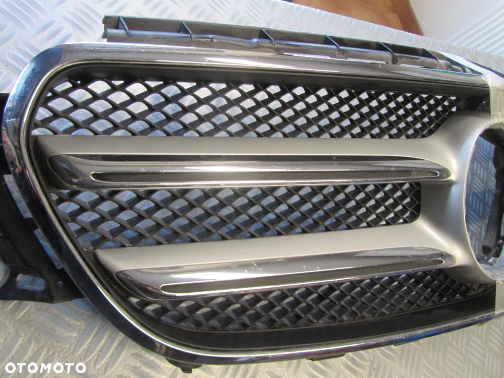 atrapa 2138880123 - 4