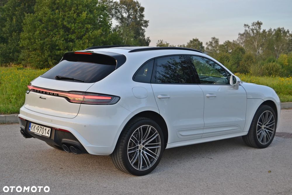 Porsche Macan - 2