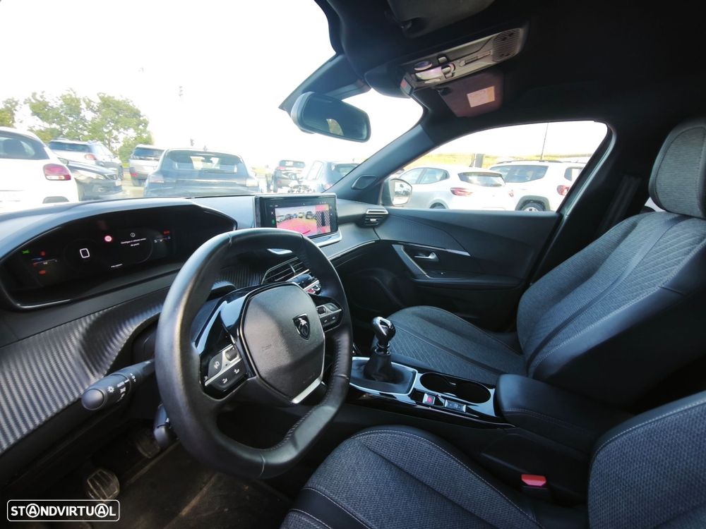 Peugeot 2008 1.2 PureTech Active Pack - 14