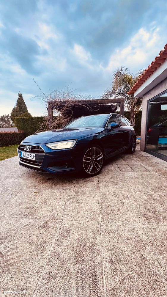 Audi A4 Avant 30 TDI S tronic advanced - 1