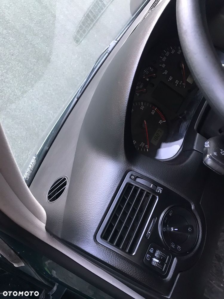 Volkswagen Bora 1.4 Comfortline - 14