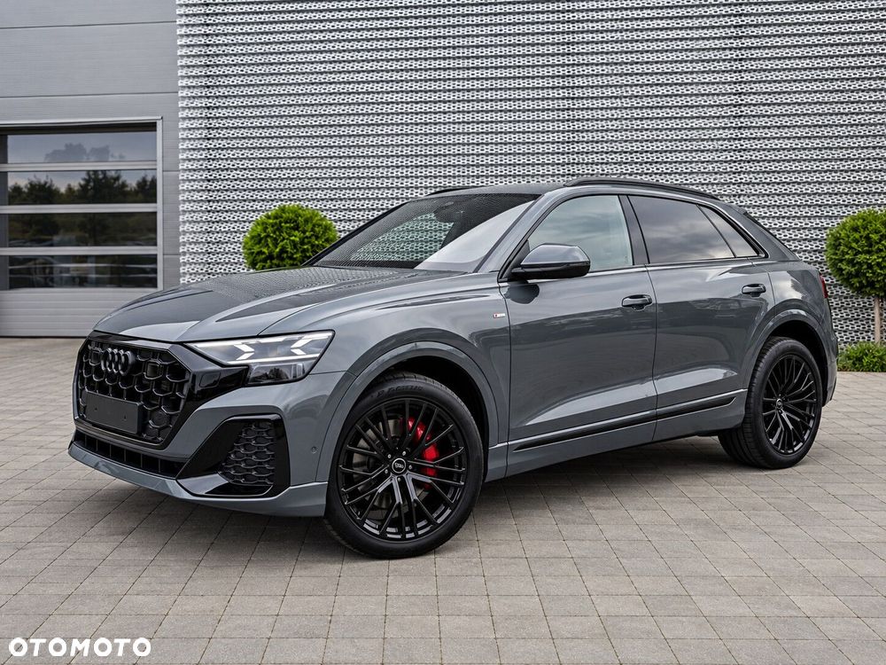 Audi Q8 - 9