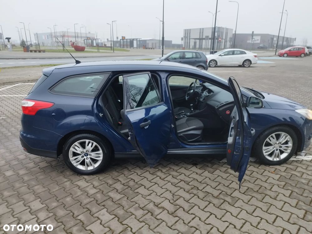 Ford Focus SW 1.6 TDCi Trend - 9