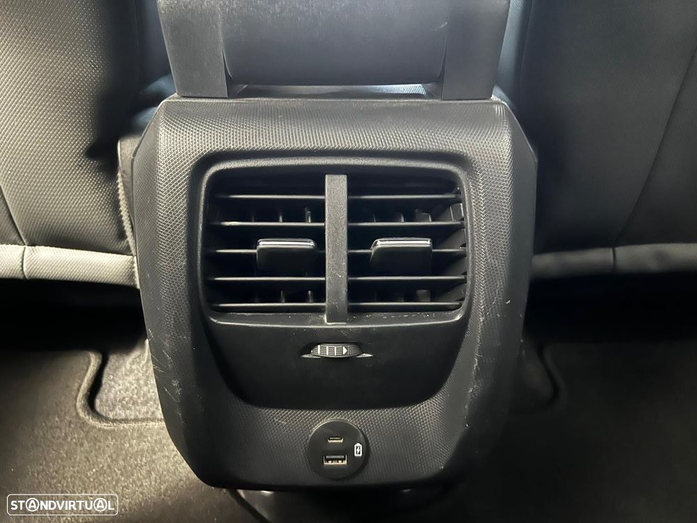 Ford Mustang Mach-E 75.7 kWh Premium AWD - 48