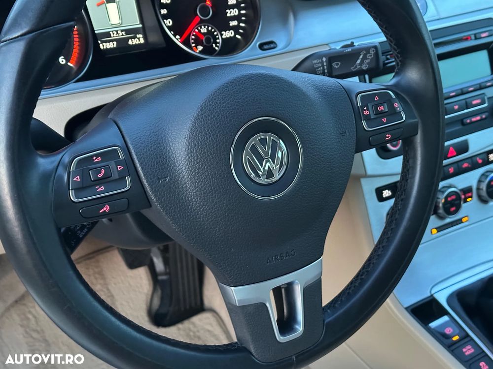 Volkswagen Passat 2.0 TDI Highline DPF - 14