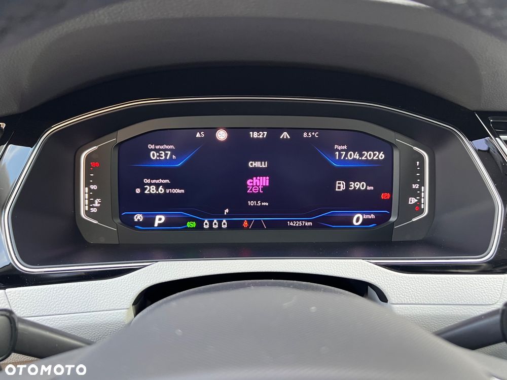 Volkswagen Passat 2.0 TSI Elegance DSG - 24
