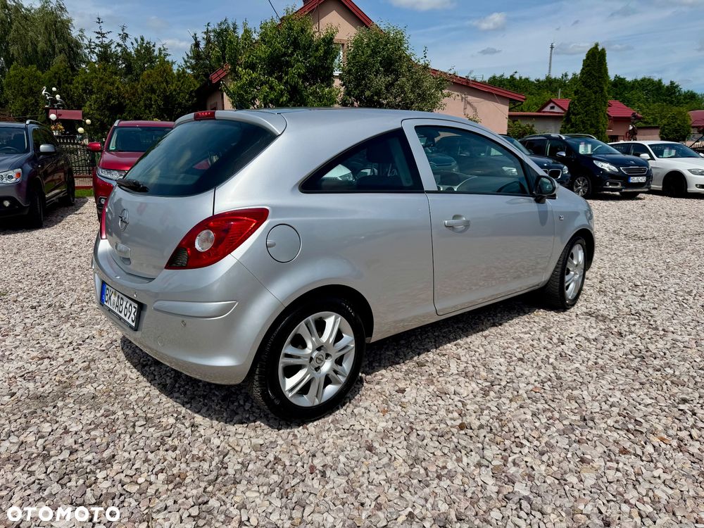 Opel Corsa - 15