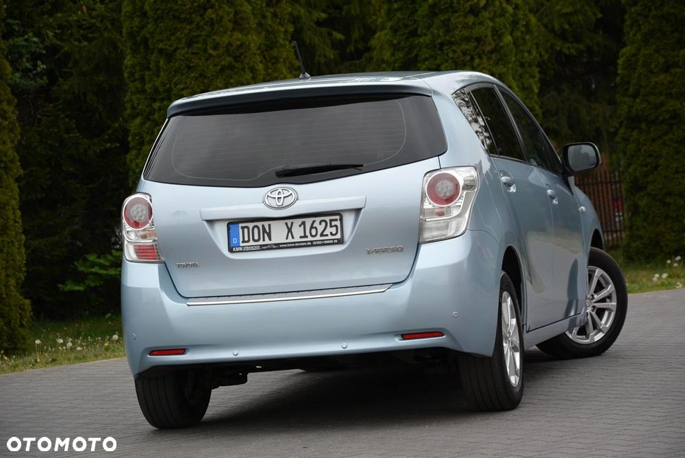 Toyota Verso 2.0 D-4D Premium - 17