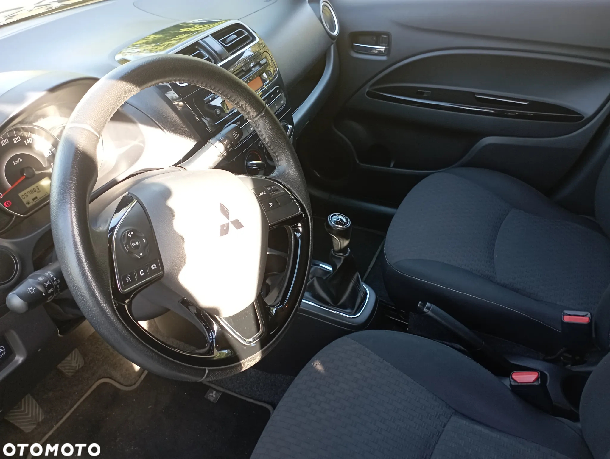 Mitsubishi Space Star 1.2 AS&G Invite - 3