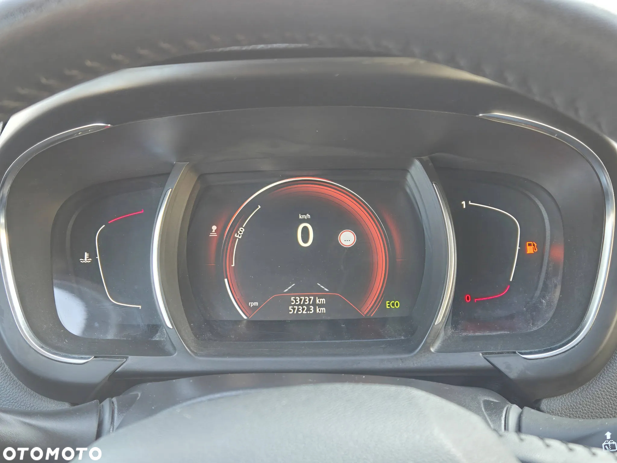Renault Scenic - 17