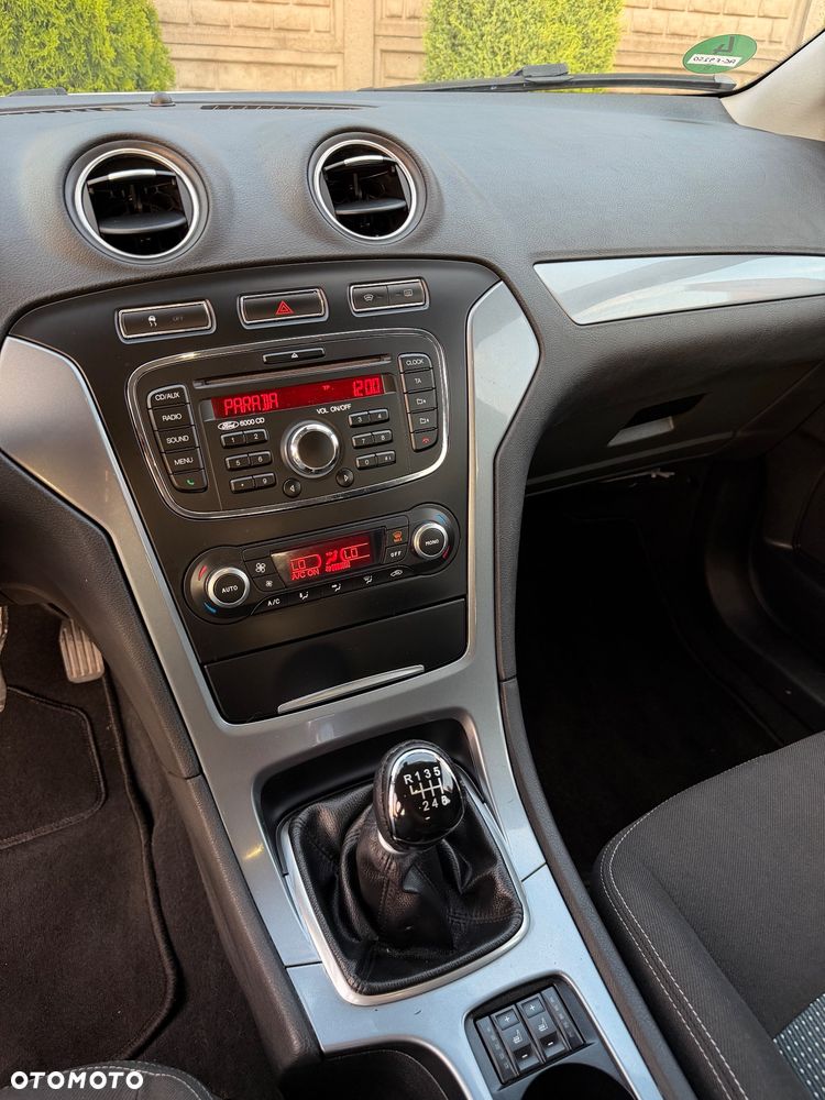 Ford Mondeo 2.0 TDCi S - 20