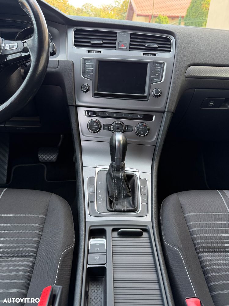 VOLKSWAGEN Golf 2015 — imagine 10