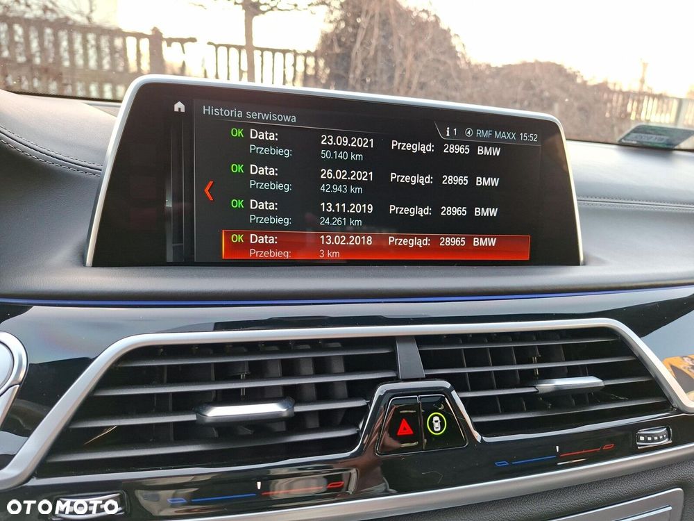 BMW Seria 7 750d xDrive sport - 27