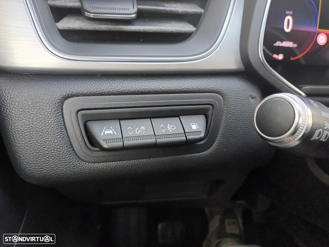 Renault Captur 1.6 E-Tech Plug-In Intens - 23