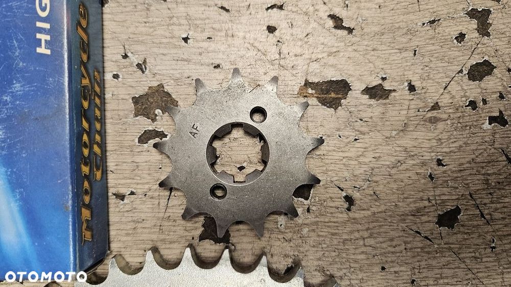 Zestaw napędowy AFAM łańcuch A428R1-G zębatki 13/49 Yamaha TT 125 R - 3