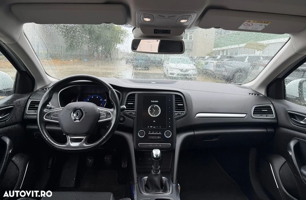 Renault Megane - 7