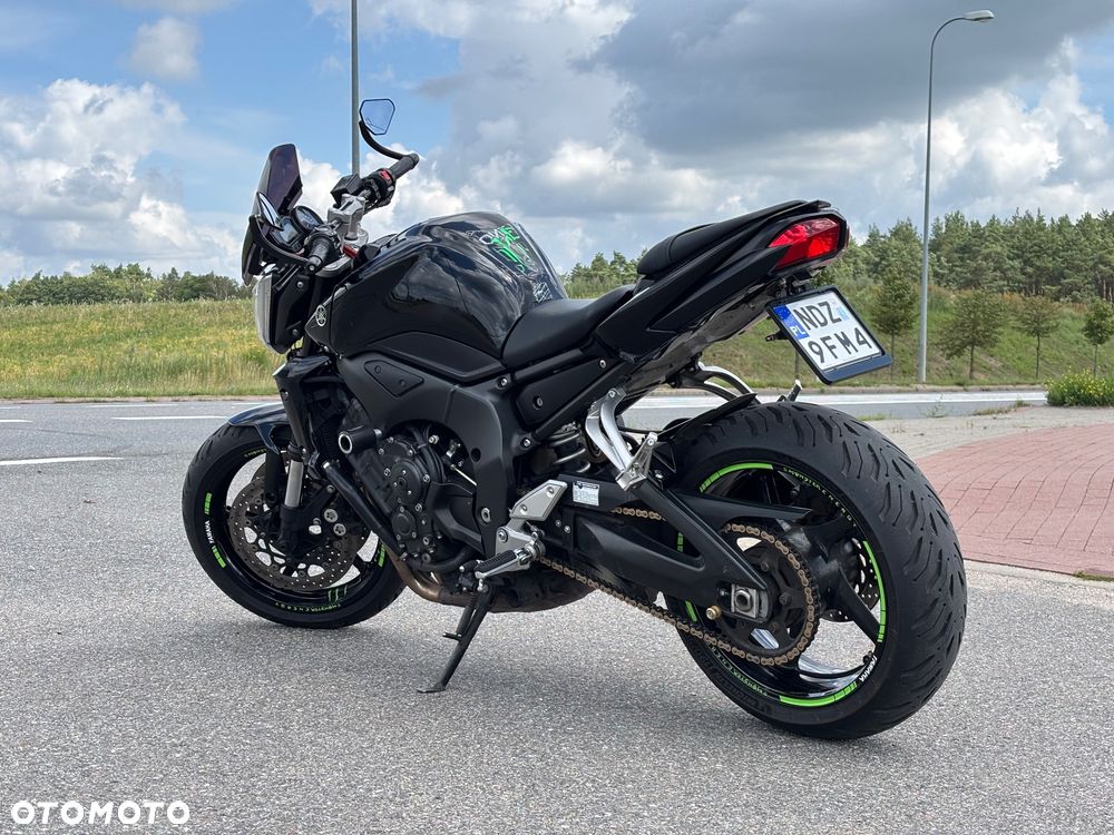 Yamaha FZ - 2