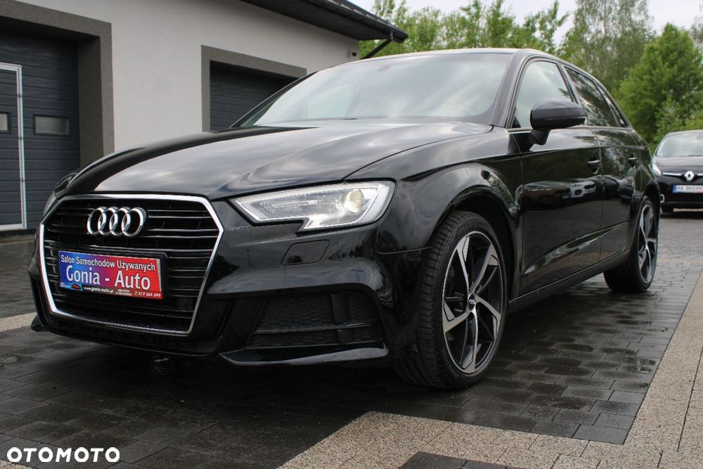 Audi A3 Sportback - 12