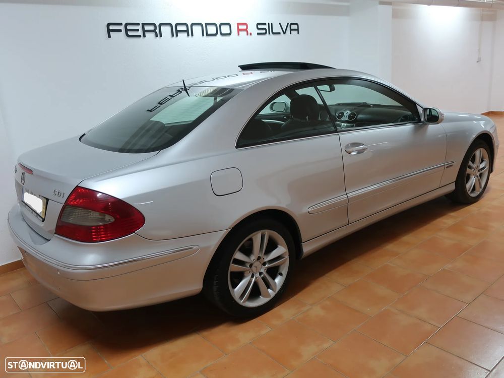 Mercedes-Benz CLK 220 CDi Avantgarde - 9