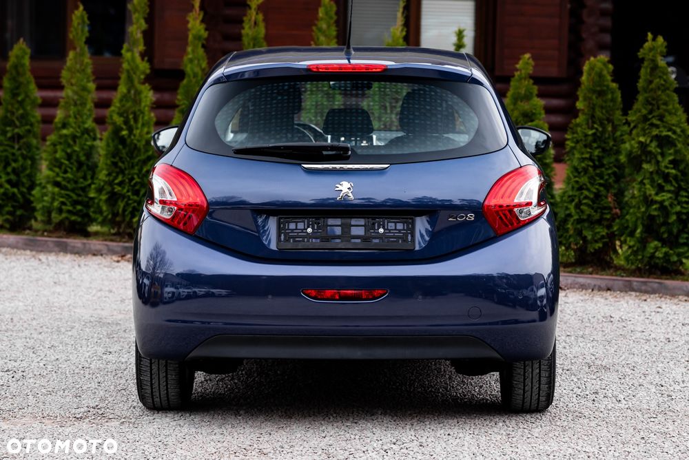 Peugeot 208 PureTech 82 Allure - 8