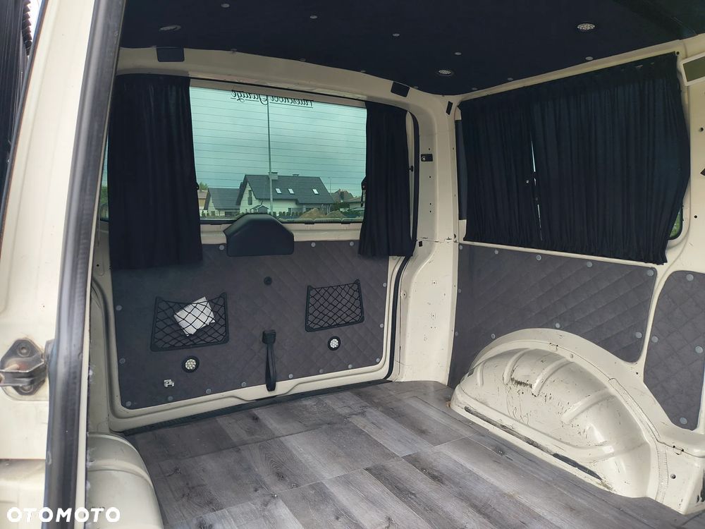 Volkswagen Caravela - 19