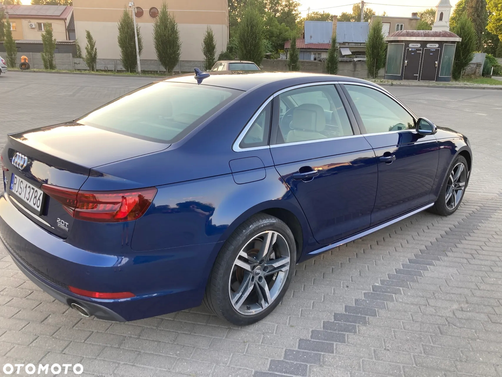 Audi A4 2.0 TFSI Quattro S tronic - 9