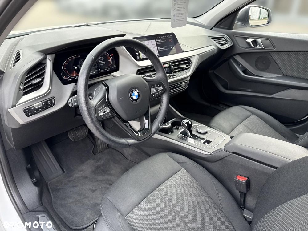 BMW Seria 1 118i Advantage - 10